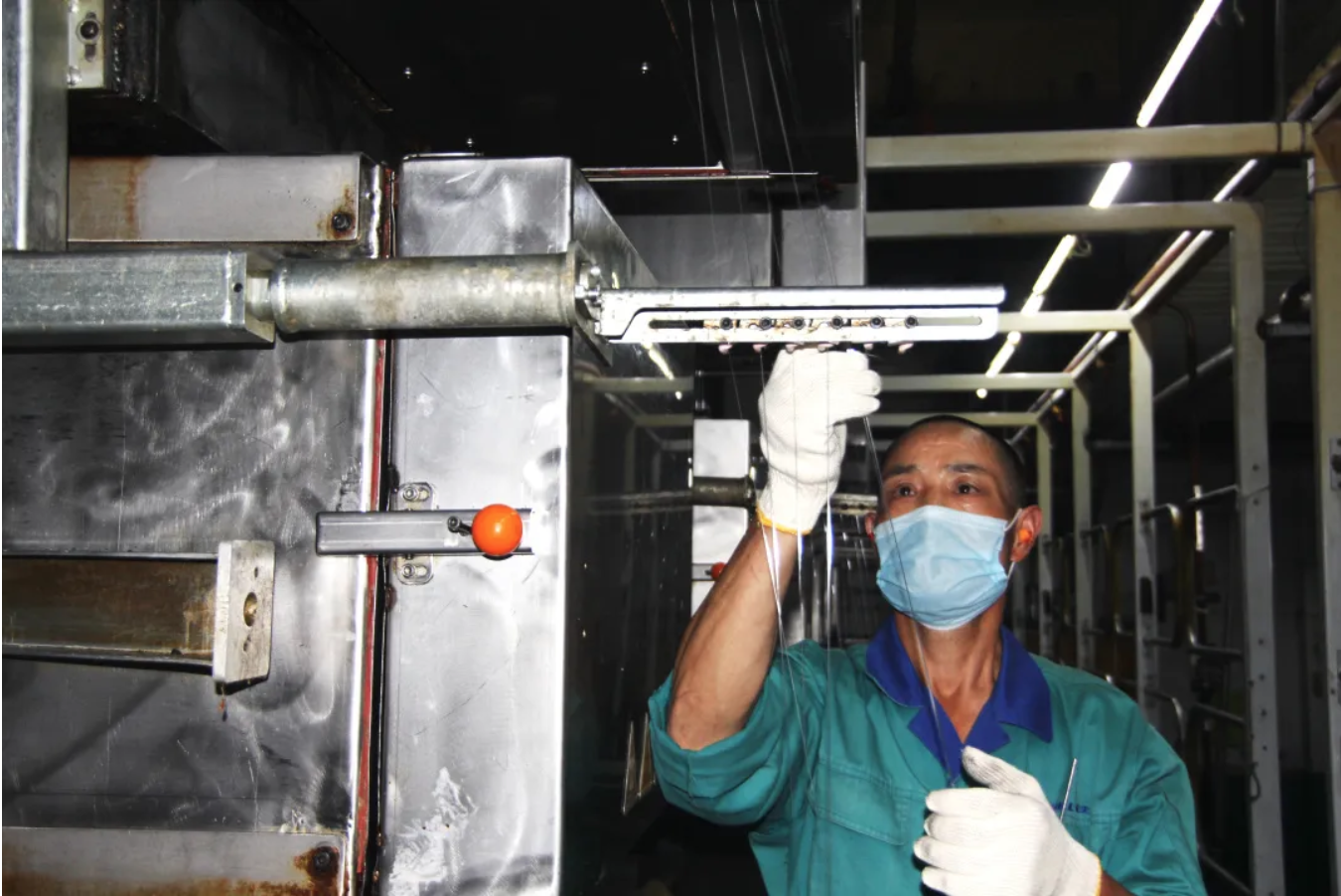 凯时AG（股票代码：002427）